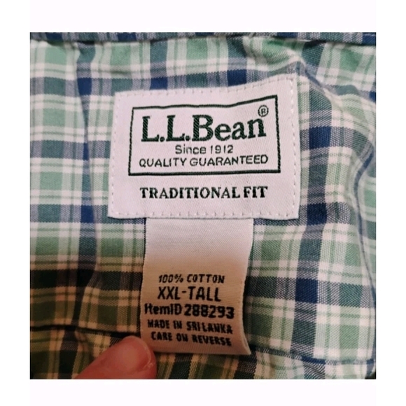 L.L. Bean Men's Green and White Plaid Shirt - Picture 2 of 7